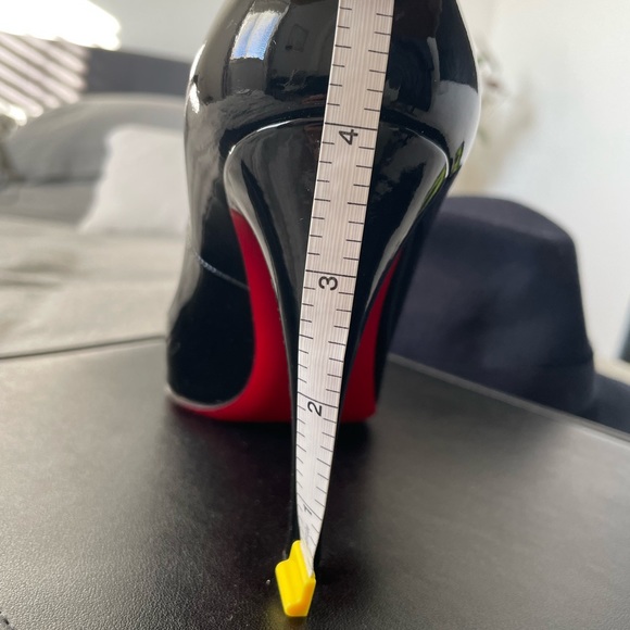 Christian Louboutin high heel shoes - Picture 8 of 8